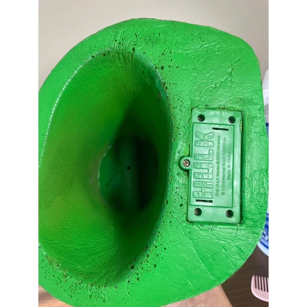 Vintage Marvel Incredible Hulk Foam Fist Toy 2003 Green Superhero left hand